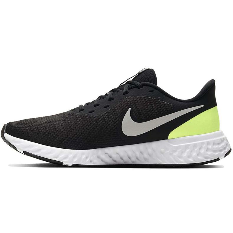Nike Revolution 5 M BQ3204-010 blanc noir 1