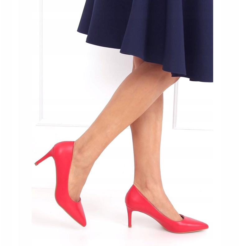 Red CD62P Escarpins rouges à talons bas 1