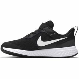 Chaussures pour enfants Nike Revolution 5 noir et blanc BQ5672003 1