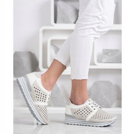 Aclys Baskets ajourées beige blanche gris 2