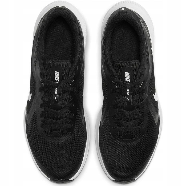 Nike Downshifter 10 chaussures pour enfants noir CJ2066 004 1