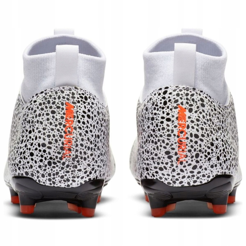 Chaussures de football Nike Mercurial Superfly 7 Academy CR7 FG / MG Jr CV3182-180 blanc 5