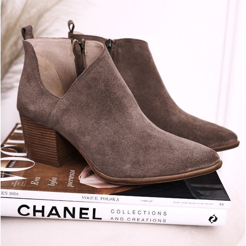 Nicole Bottines Femme Avec Découpe En Daim Marron Lawrence brun 1