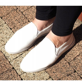 Baskets à enfiler en Lycra BL181-2 blanches 3