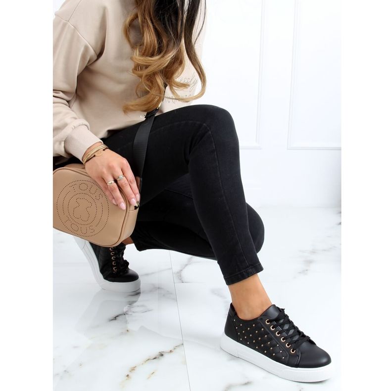 Baskets femme noires à clous LA124P Noir le noir 2