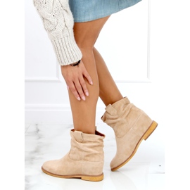Boots beiges sur un coin caché B0-515 Kaki 2