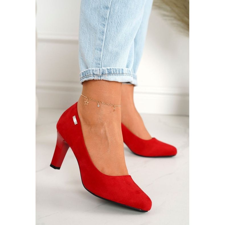 PJ1 Escarpins classiques sur un talon Eleanor en daim rouge 2