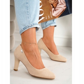 PJ1 Escarpins Classiques On A Bar Daim Beige Eleanor 1