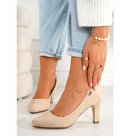PJ1 Escarpins Classiques On A Bar Daim Beige Eleanor 3