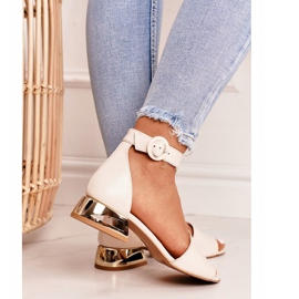 Sandales En Cuir Sur Talons Dorés Laura Messi 2143 Beige 1