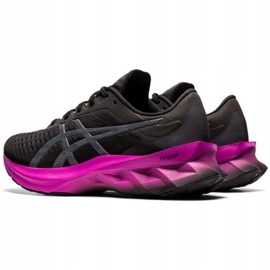 Asics Novablast W 1012A584 004 chaussures de course le noir 1