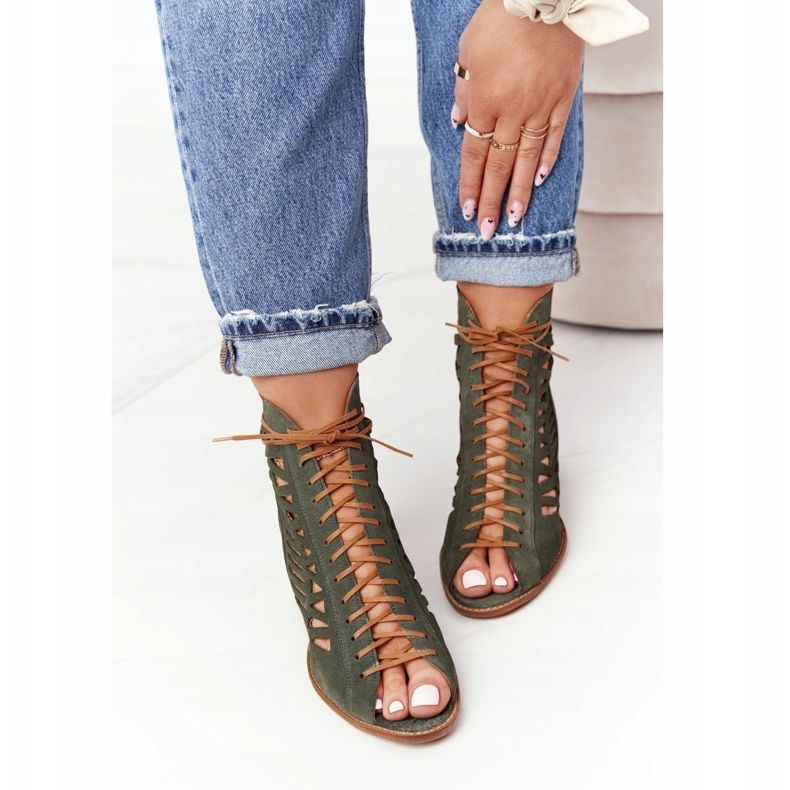 Bottes Maciejka en cuir suédé pour femmes vertes 04040-09 beige 1 Bottes Maciejka en cuir suédé pour femmes vertes 04040-09 beige 1