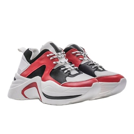 Baskets Thenisse rouges blanche le noir 1