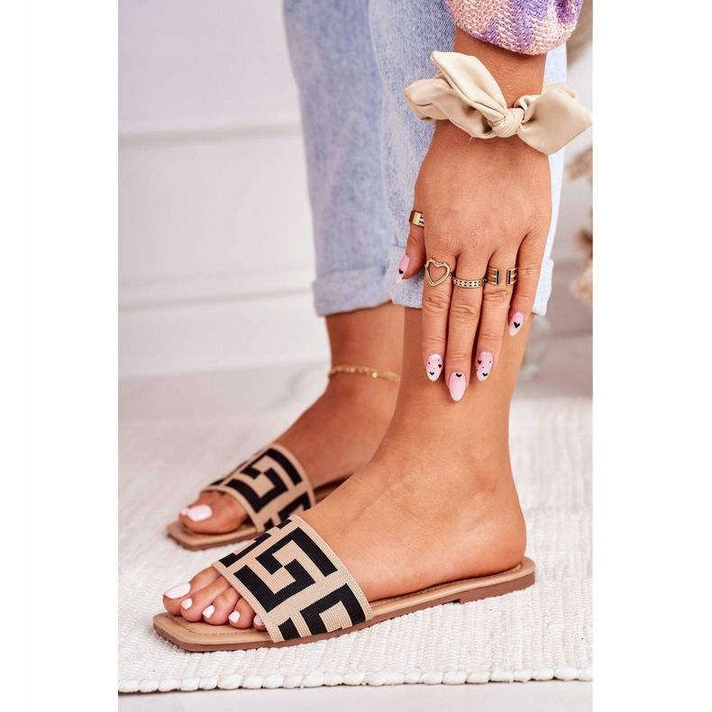 Pantoufles Melinda classiques beiges pour femmes noir 2