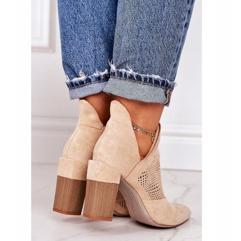 Bottines Ajourées Sur Un Poteau Michelle Beige 1