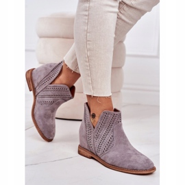 Boots ajourées sur un compensé Gris Melanie 5