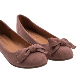 Les ballerines roses en daim d'Ellie 2