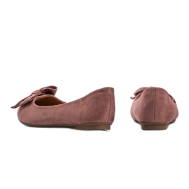 Les ballerines roses en daim d'Ellie 4