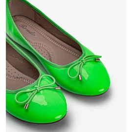 Ballerines en cuir verni vert Jaylynn 2