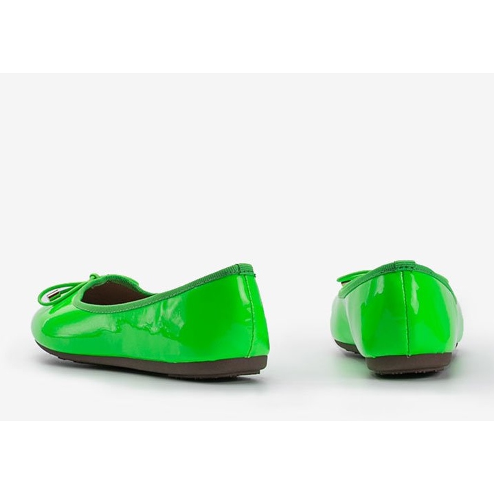 Ballerines en cuir verni vert Jaylynn 1