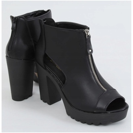 Bottes noires sur la plate-forme découpée noir 9109 Noir 1