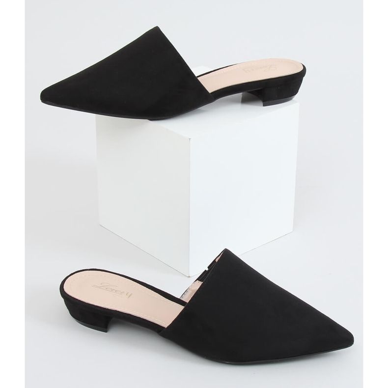 Chaussons Amande Noir MM-799 Noir 1