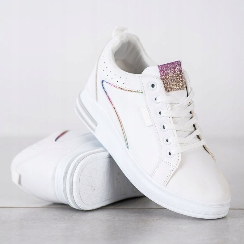 SHELOVET Chaussures blanches à semelle compensée cachée 1