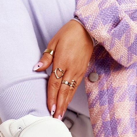 PS1 Bottes Ouvrières Sur La Plateforme Avec Le Rein Blanc Samedi blanche 1