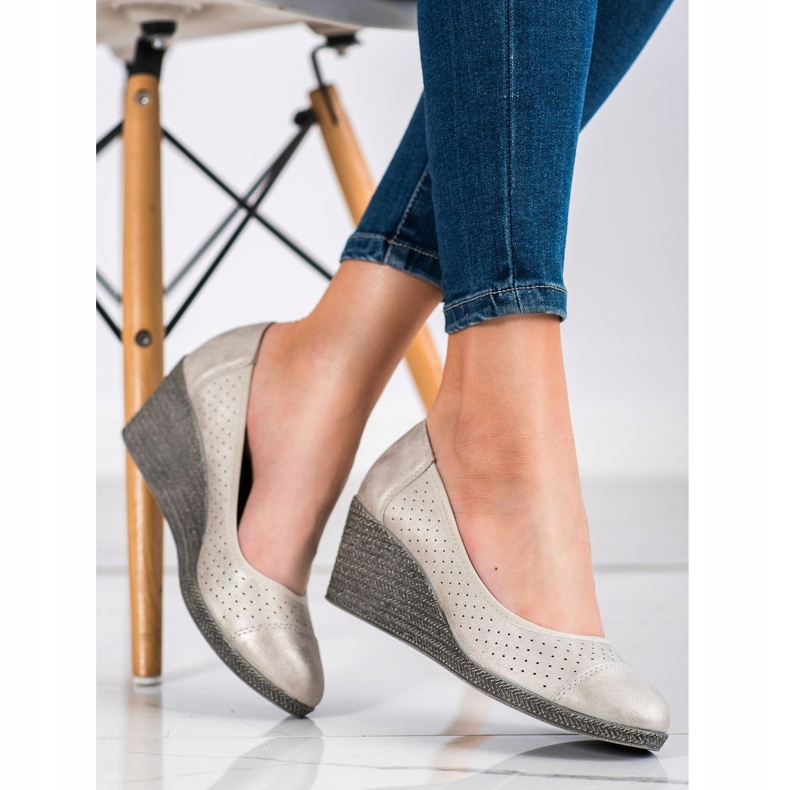 Goodin Escarpins compensés dorés beige 1