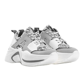 Baskets Thenisse blanches 1