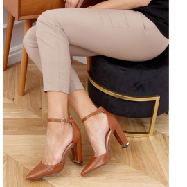 Escarpins sur le chameau de poste X8077 Camel brun 2