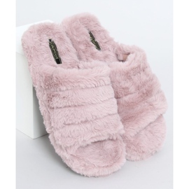 Chaussons femme avec un élastique lilas X8130 Violet 1 Chaussons femme avec un élastique lilas X8130 Violet 1