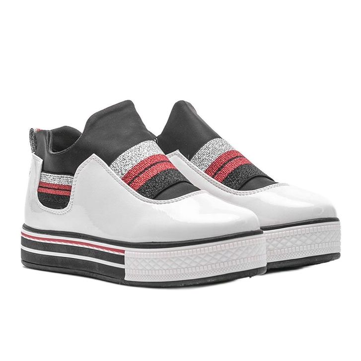 Baskets laquées blanches de Kaitlynn 1