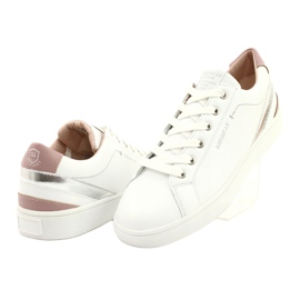 Baskets de sport American Club RH12 blanches 3