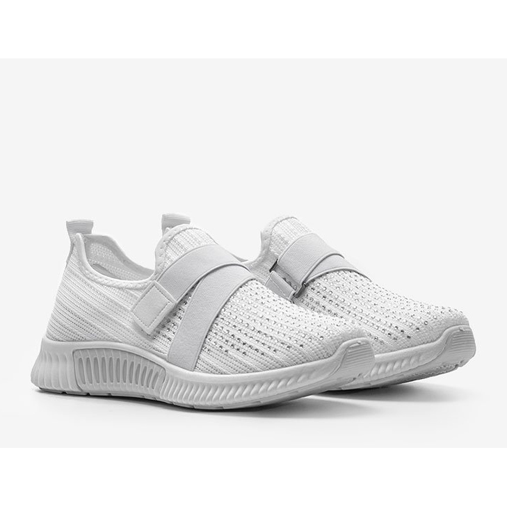 Chaussures de sport à enfiler Akira blanches 1 Chaussures de sport à enfiler Akira blanches 1