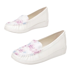 Vices Etaux 3189-32 Wh Violet 36 41 blanche 1