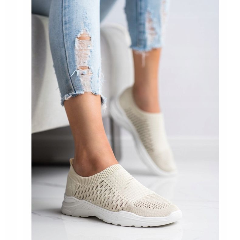 Ideal Shoes Baskets ajourées confortables beige 1