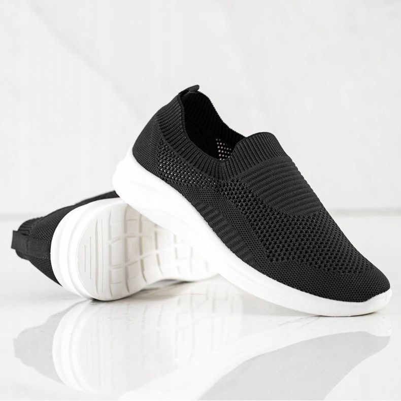 Ideal Shoes Slipons de sport noirs 1