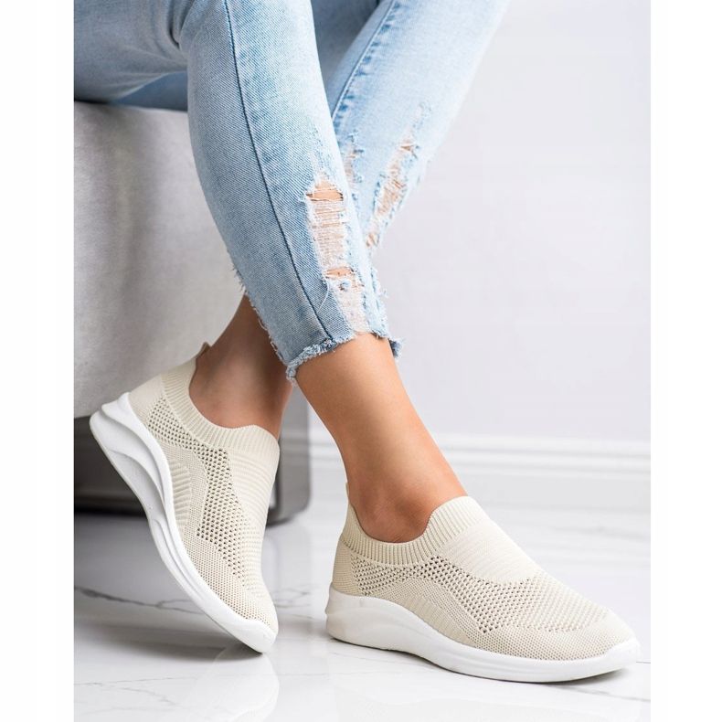 Ideal Shoes Slipons de sport beiges brun 2