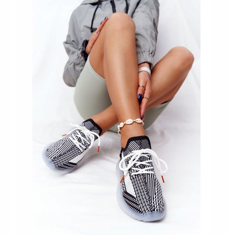 BM Chaussures De Sport Sur Une Semelle Gel Noir Freestyler blanc 1