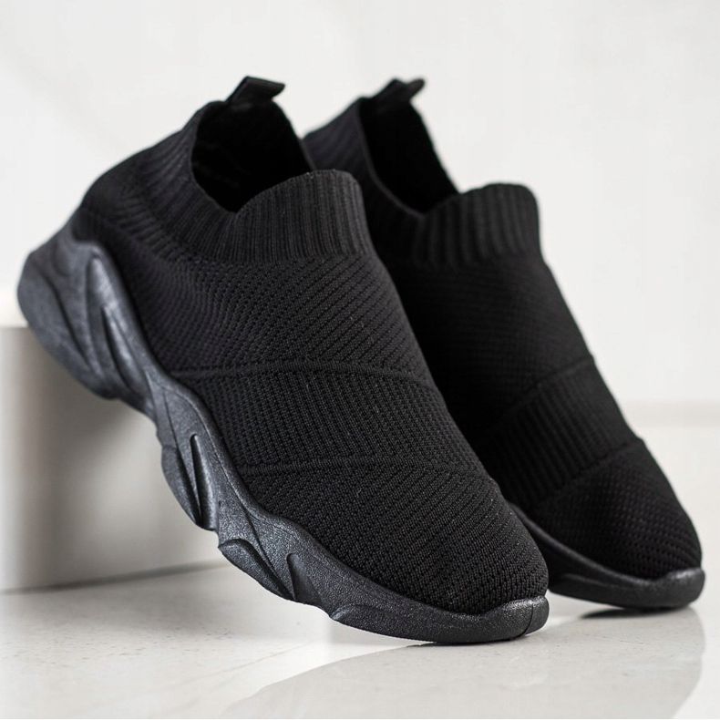 SHELOVET Chaussures à enfiler confortables le noir 1 SHELOVET Chaussures à enfiler confortables le noir 1