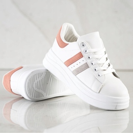 SHELOVET Baskets avec empiècements en daim blanche 1