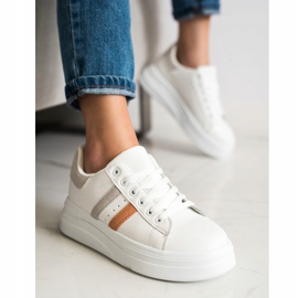 SHELOVET Baskets avec empiècements en daim blanche 3