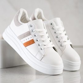 SHELOVET Baskets avec empiècements en daim blanche 1