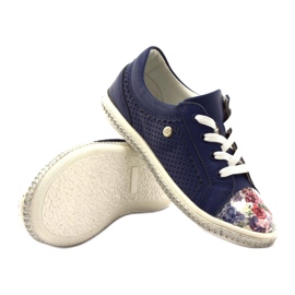 Chaussures en cuir bleu marine des filles avec des fleurs 85524 Bartek 3 Chaussures en cuir bleu marine des filles avec des fleurs 85524 Bartek 3