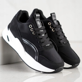 SHELOVET Baskets classiques sur la plate-forme le noir 1