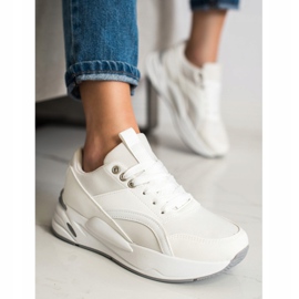 SHELOVET Baskets classiques sur la plate-forme blanche 2 SHELOVET Baskets classiques sur la plate-forme blanche 2