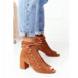 Boots Daim Ajourées Maciejka Rouge 04040-29 brun 7