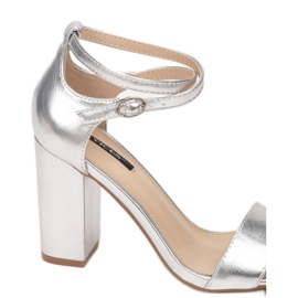 Vices Etaux 1609-52-argent 1