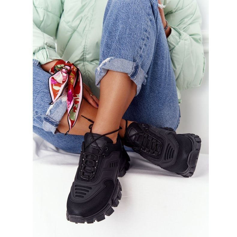 Baskets Noires Pour Femmes Sur Grande Semelle Noir New York 1